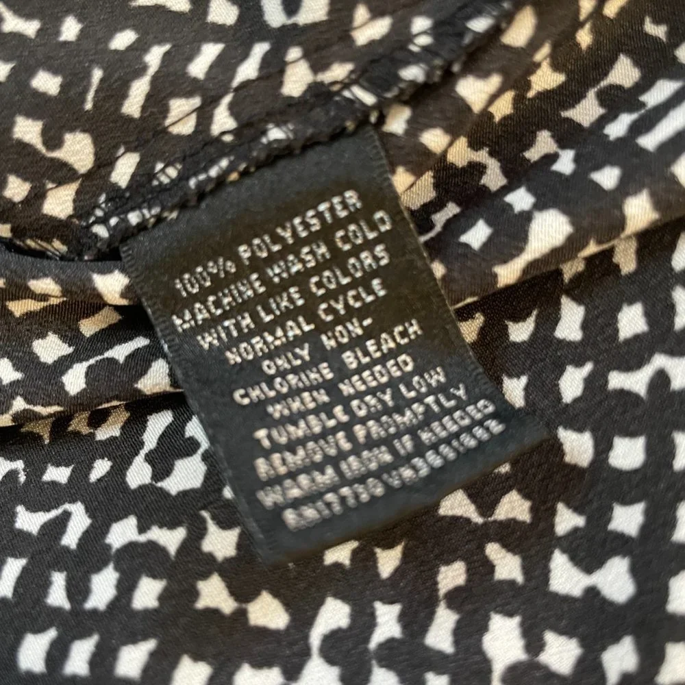 Mossimo Black & White XS Racerback Tank Top - Picture 5 of 5